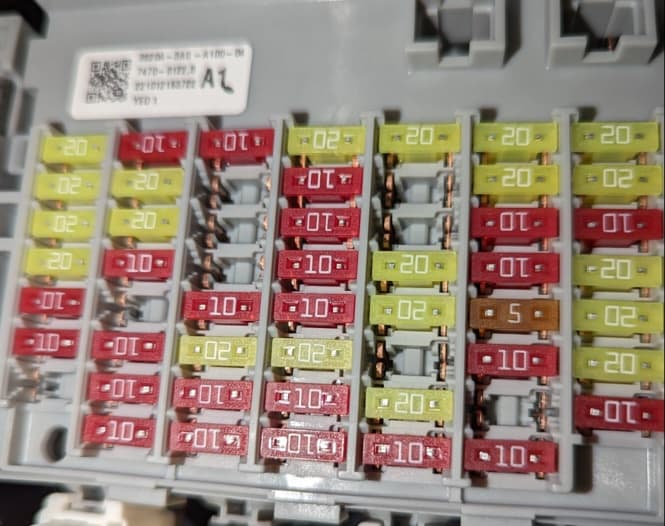 Internal Fuse Box Photo